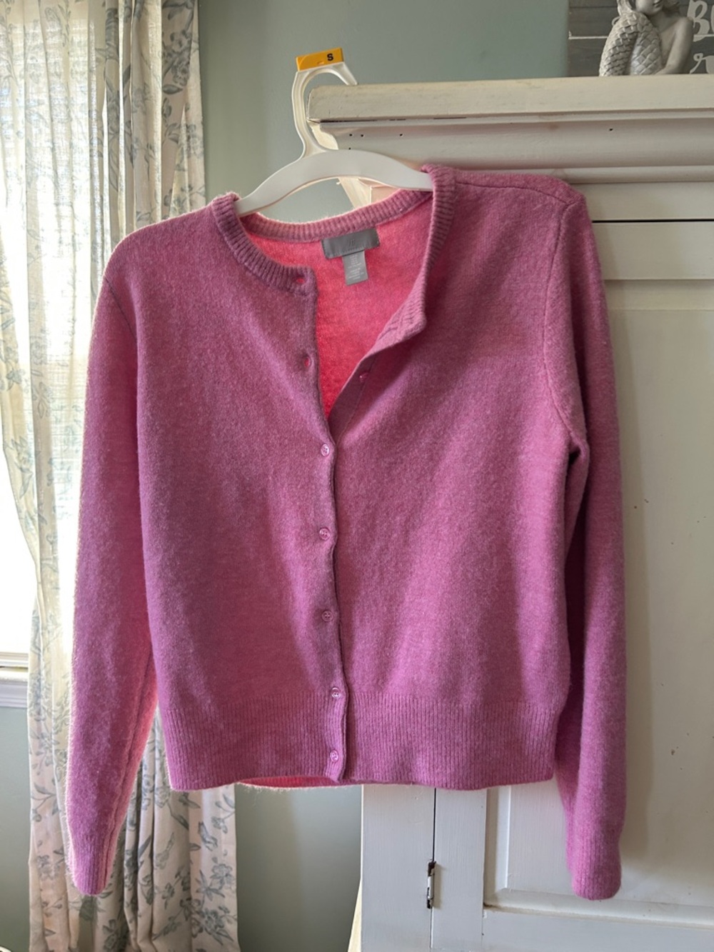 Pretty pink sweater cardigan
